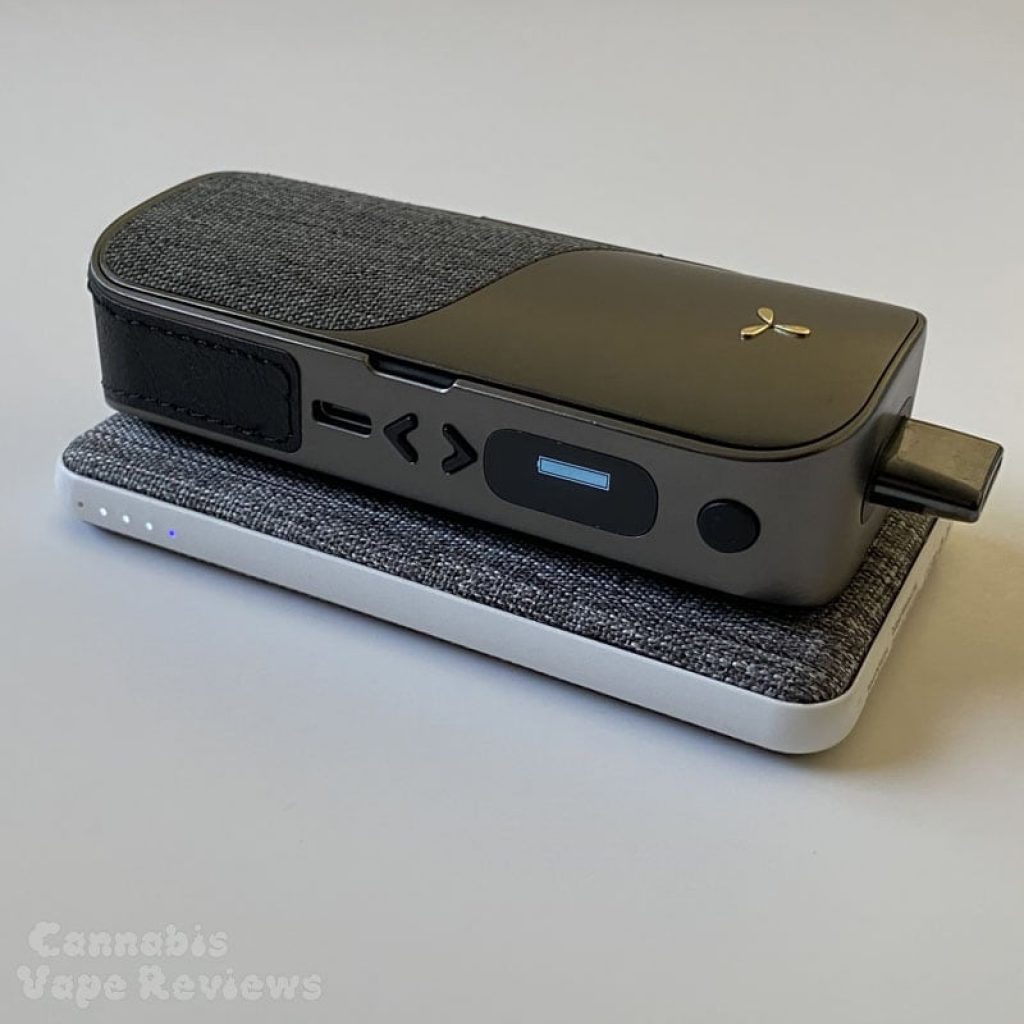 AirVape Legacy wireless charging