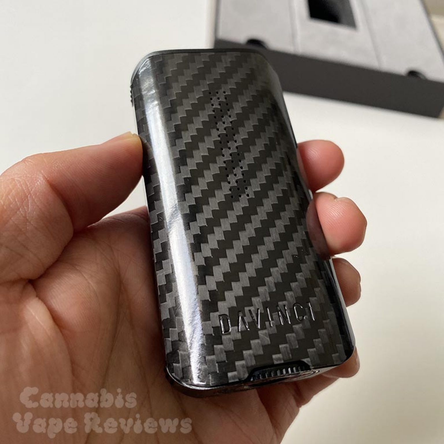 DaVinci IQ2 Carbon Fiber (Limited Edition) Cannabis Vape Reviews