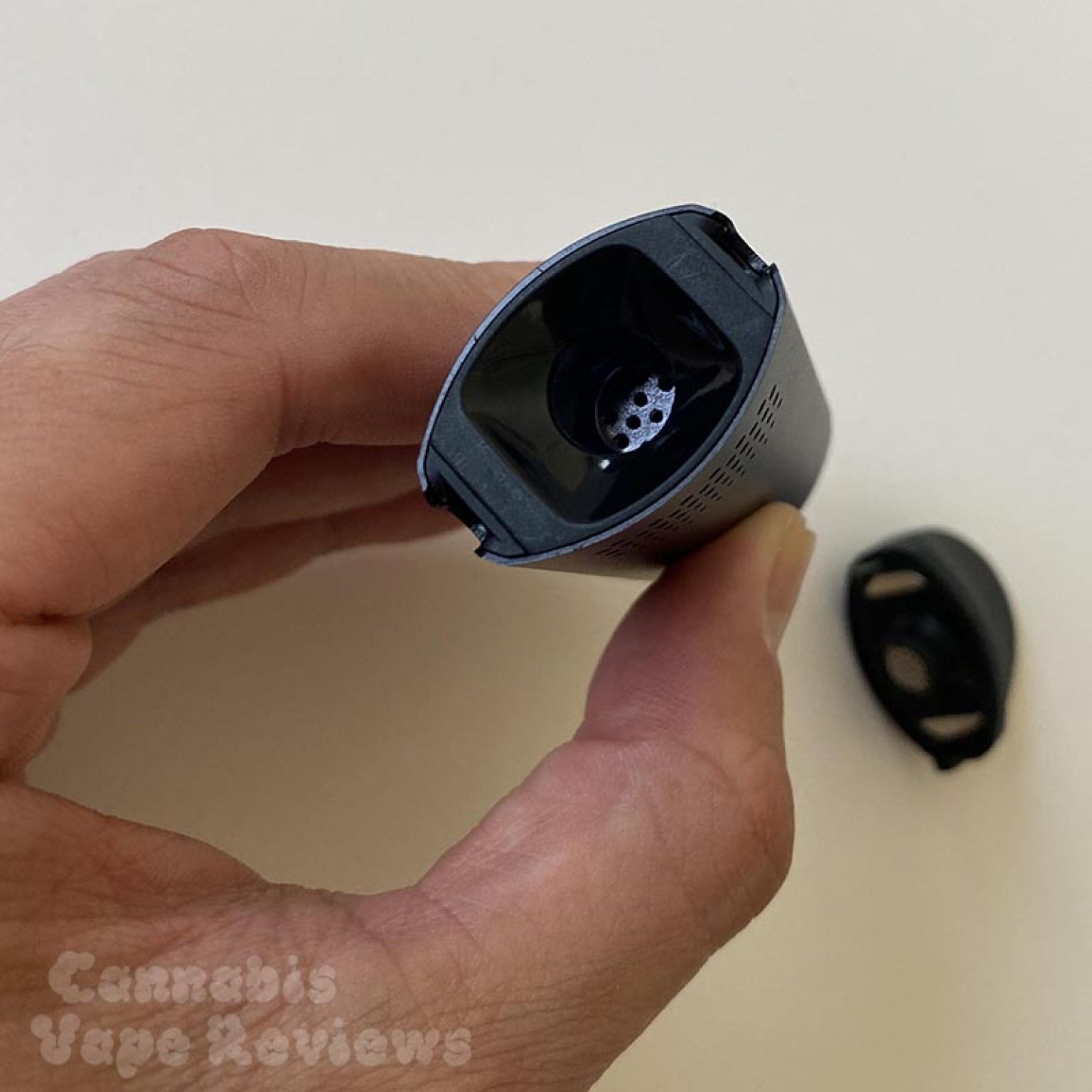 G Pen Dash Review Tiny Flower Vape Cannabis Vape Reviews