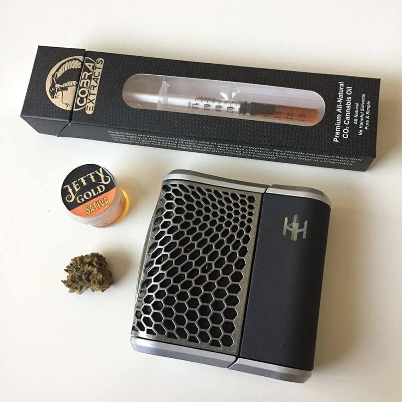 Haze Dual V3 - Combo Vaporizer - Cannabis Vape Reviews
