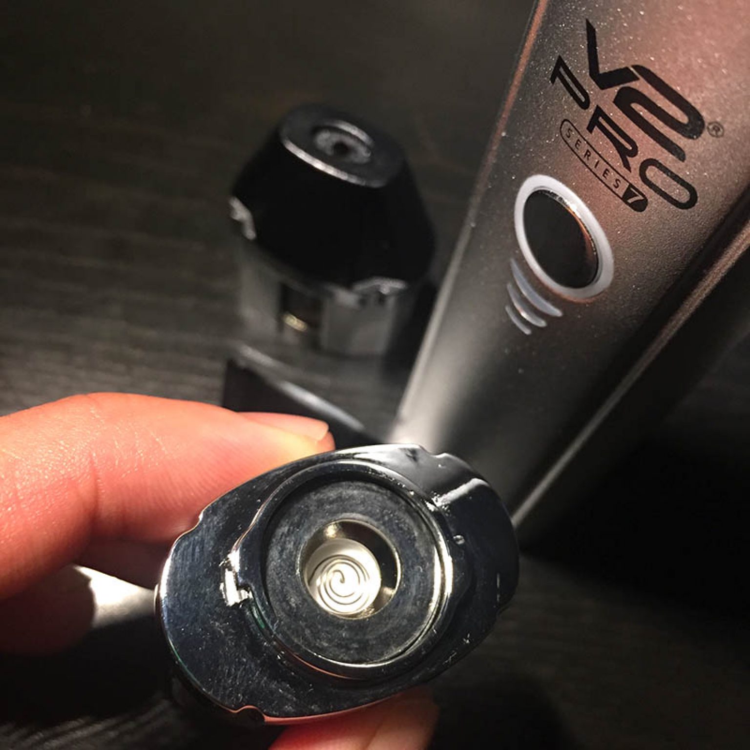 V2 PRO Series 7 Combo Vaporizer Cannabis Vape Reviews